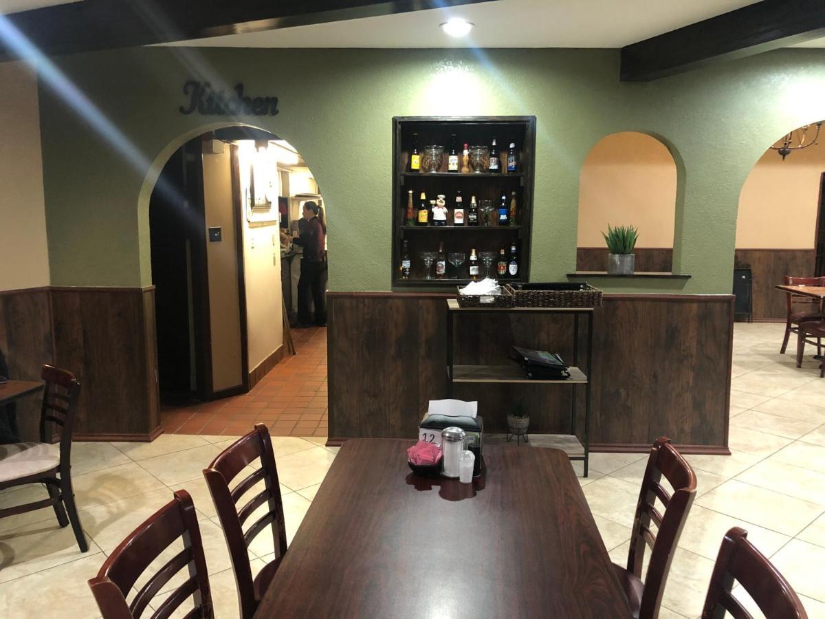 Royal Inn Port Lavaca Kültér fotó